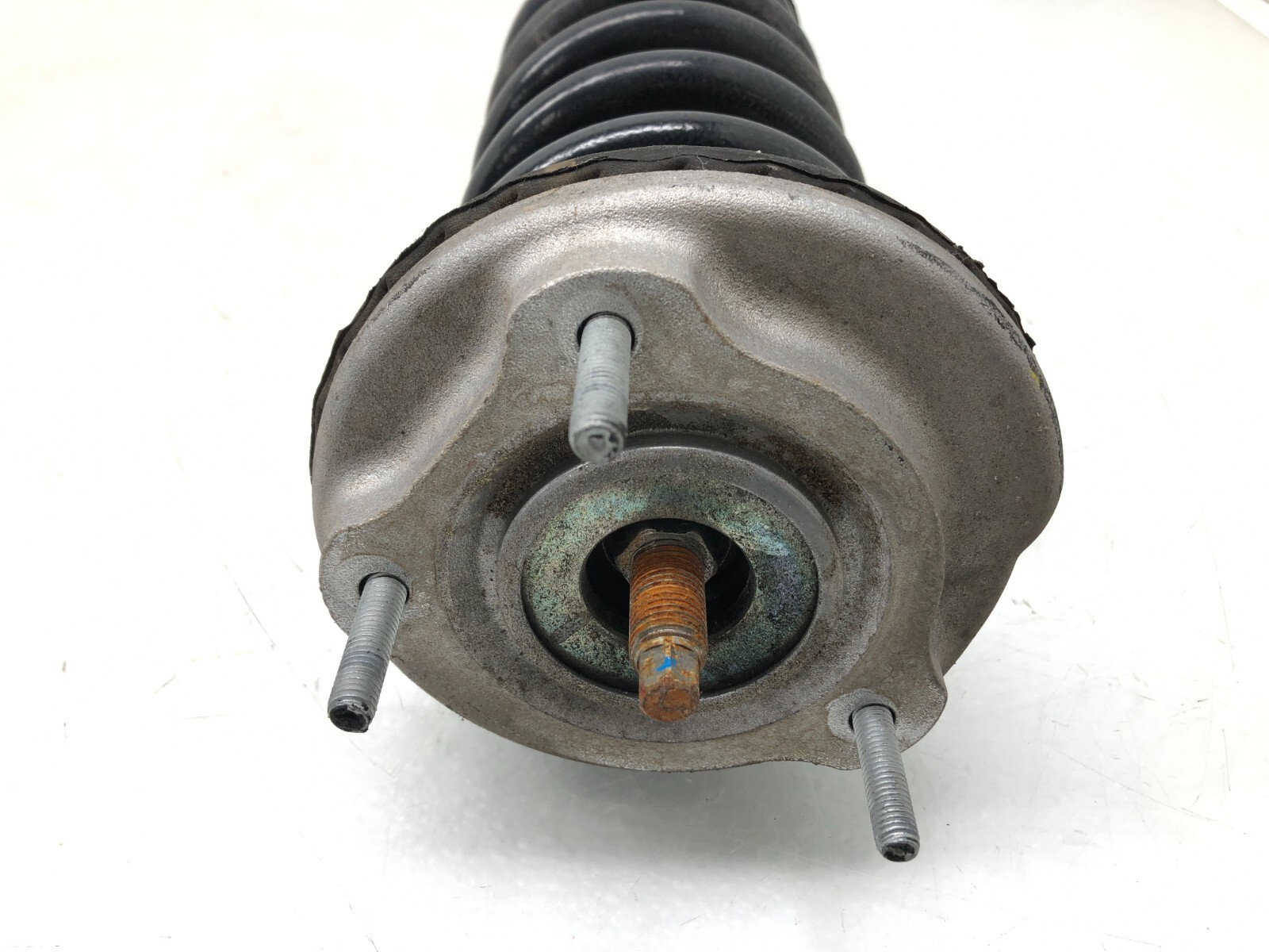 2014-2019 MASERATI GHIBLI S RWD LEFT DRIVER FRONT SHOCK ABSORBER STRUT OEM.