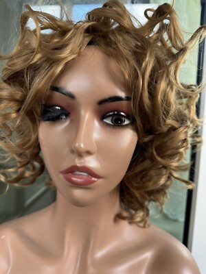 Perücke aus synthetischer Mischung.  Defined BODY WAVE SHORT PERÜCKE #BOUNCY   FLASH SALE  