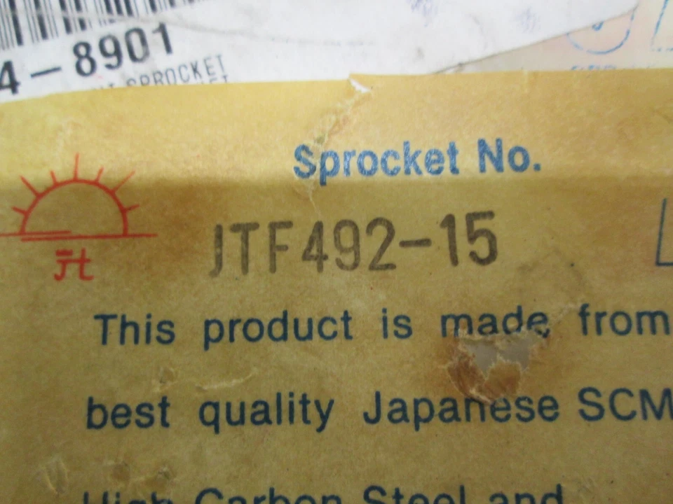 PIÑÓN DELANTERO DE ACERO JT - #492 - 15T - DUCATI SL PANTAH 500 + 600 1980-84 Foto 4 de 4