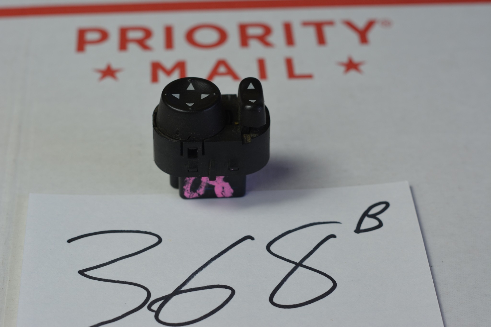 06 07 08 09 10 11 12 Chevrolet Impala Driver Mirror Control Switch USED  #368B