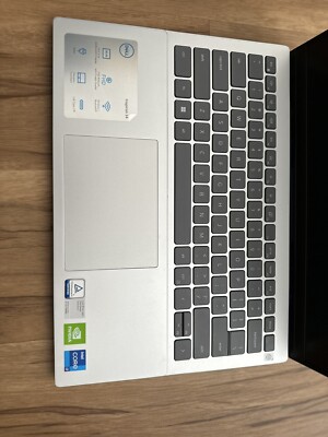Dell Inspiron 14 5420 14'' (512GB SSD Intel Core i7-1255U Dell Inspiron 14 5420 14'' (512GB SSD Intel Core i7-1255U