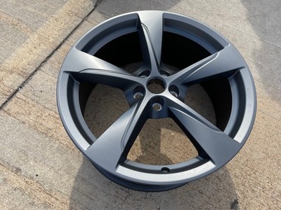 20'' 20x9 Jaguar XF F-Type Type R OEM 59983 wheel rim front NEW