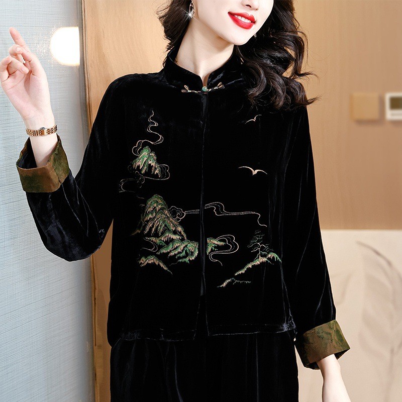 Women's Embroidered Chinese Stand-up Collar Long-sleeved Velvet Top Shirt Coats