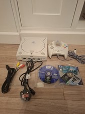 Sega Dreamcast Console With Controller & Games Bundle PAL - Excellent Condition