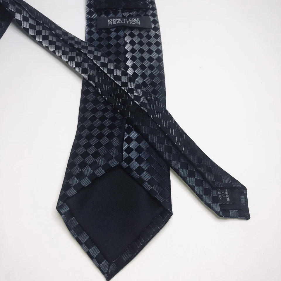 Kenneth Cole Reaction Mens Silk Tie Geometric Blue Gray & Black Wide Long - Изображение 2 из 4