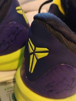 Size 13 - Nike Zoom Kobe Venomenon 4 Glow in the Dark for