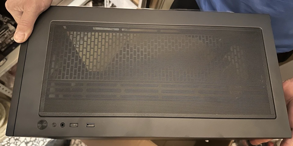 Phanteks XT Pro Ultra, gaming Lato In Vetro Fume - Immagine 4 di 4