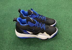 basketball shoes size 11.5