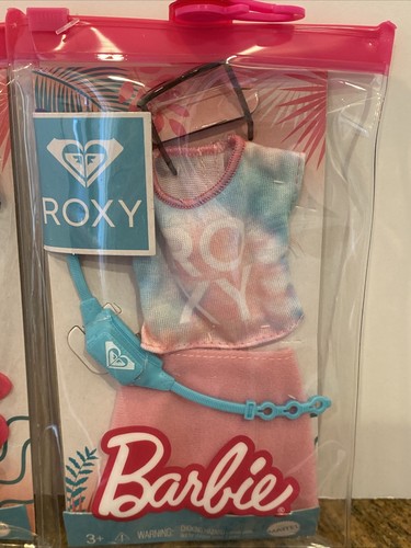 2 Barbie Roxy Fashion Packs Rock & Badeanzug Outfits 2021 Kleidung - Bild 3 von 4