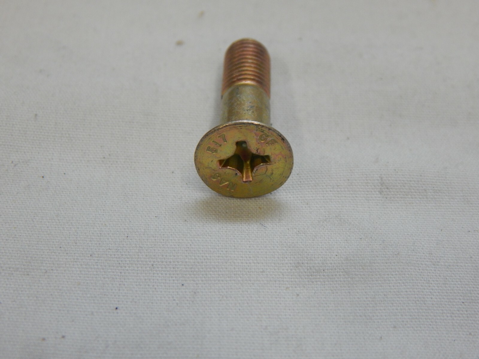 100 x Cross Head Close Tolerance Aircraft Bolts, 1/4" UNF, NAS51747