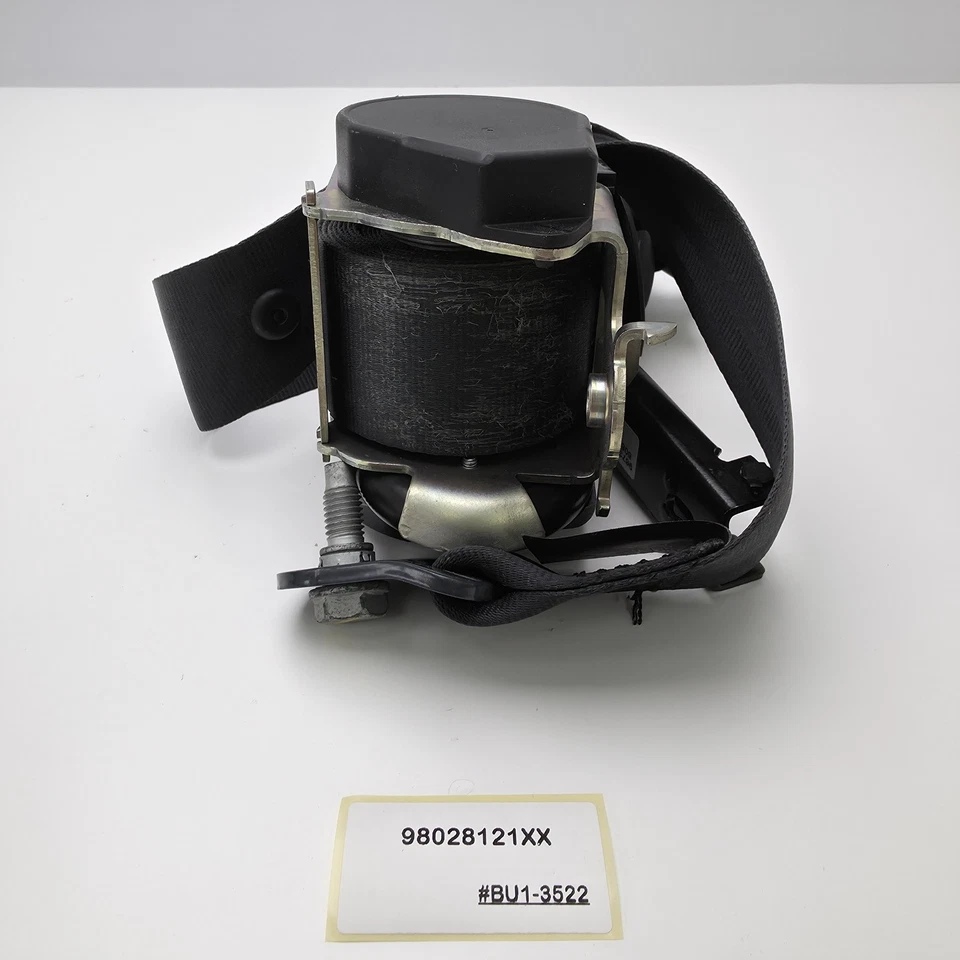 2010-2020 Peugeot 508 Left front seatbelt 98028121XX - Image 3 of 4