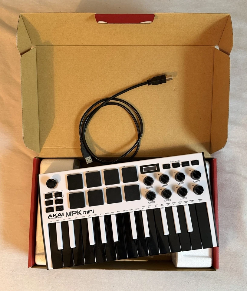 Akai Professional MPK Mini MK3 Weiß