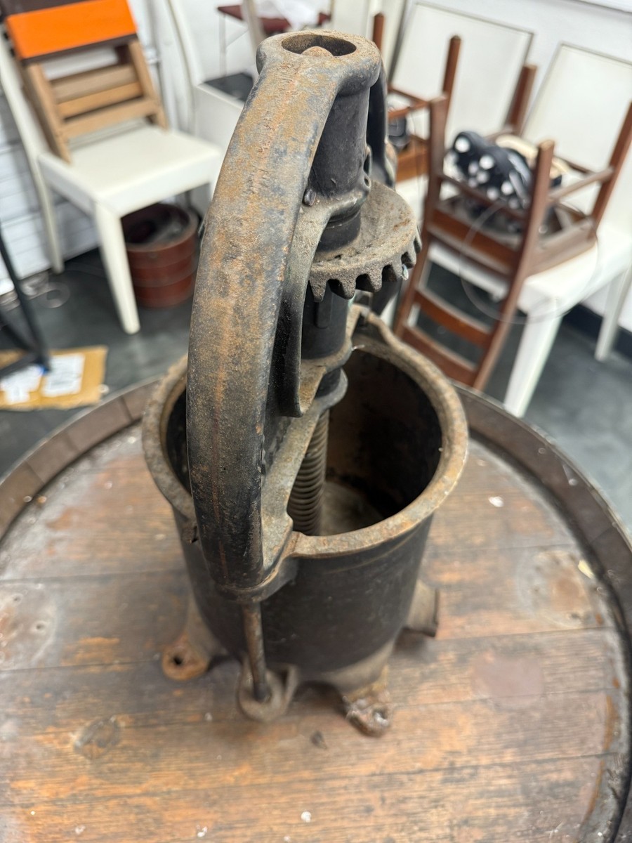 Enterprise No.25 Cast Iron Lard/Fruit Press & Sausage Stuffer