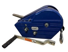 Argano manuale Ellebi modello 118360 - DL2500AB con fascia e gancio TIRO 1100 kg