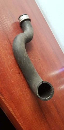 Engine coolant hoses