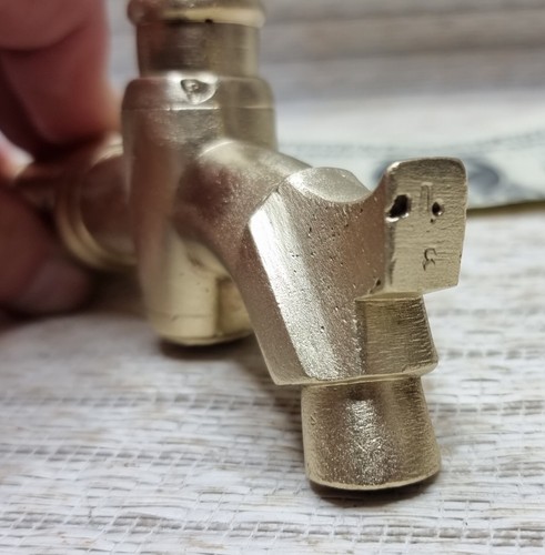 🔴🔴Big Brass or Bronze Wine Beer Barrel, Keg or Cask Spigot, Tap Works - Picture 4 of 4