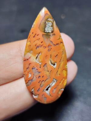 41,40 Ct Red Marcasite Cabochon With Pocket Druzy 43*20*5 Mm