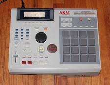 FULLY LOADED EXPANDED AKAI MPC2000XL w 8 OUTS, EB-16 FX SOUND EFFECTS  SMPTE