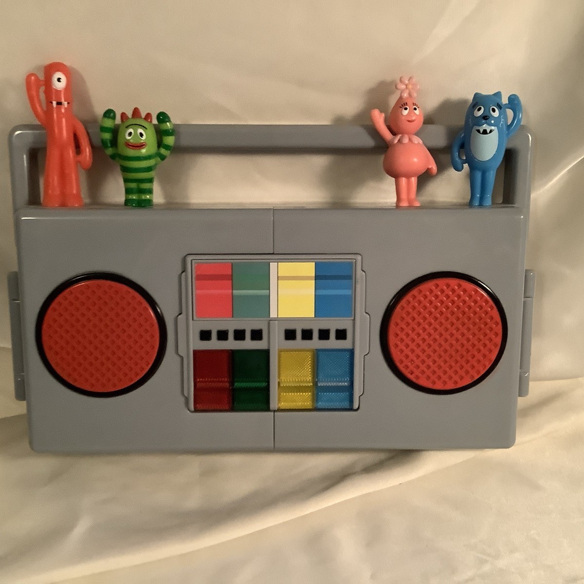 Yo Gabba Gabba Musical Boombox 2008 Blue Box Musical Toy Works | eBay