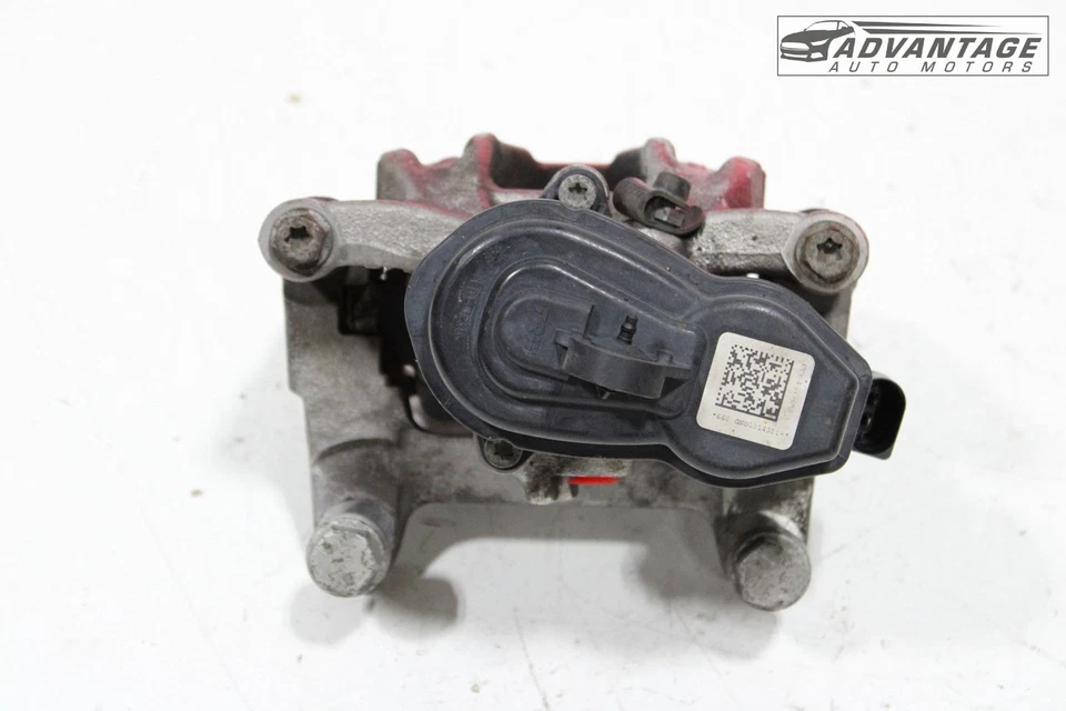 2017-2018 AUDI A4 QUATTRO B9 REAR RIGHT SIDE BRAKE CALIPER & ADJUST MOTOR OEM - Image 2 of 4