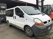 Pare-choc avant Renault TRAFIC