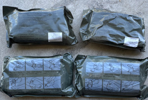 Military Surplus Trauma Compression Bandages Lot of 4 Olive Drab Field Instruct…
