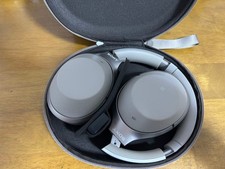 Sony WH 1000XM2 Wireless Headphones Noise Cancelling Fully Functional