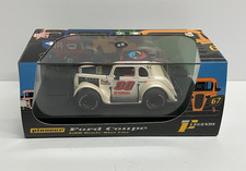 1/30 Pioneer Legends Racer '34 Ford Coupe Pearl White 30 - P081 NEW