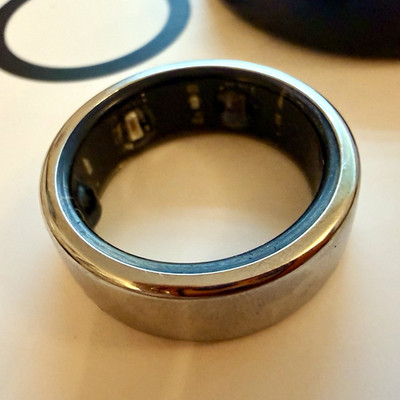 Oura Ring Gen 3 Heritage Silber Gr. 10 inkl. original Ladegerät ohne Box