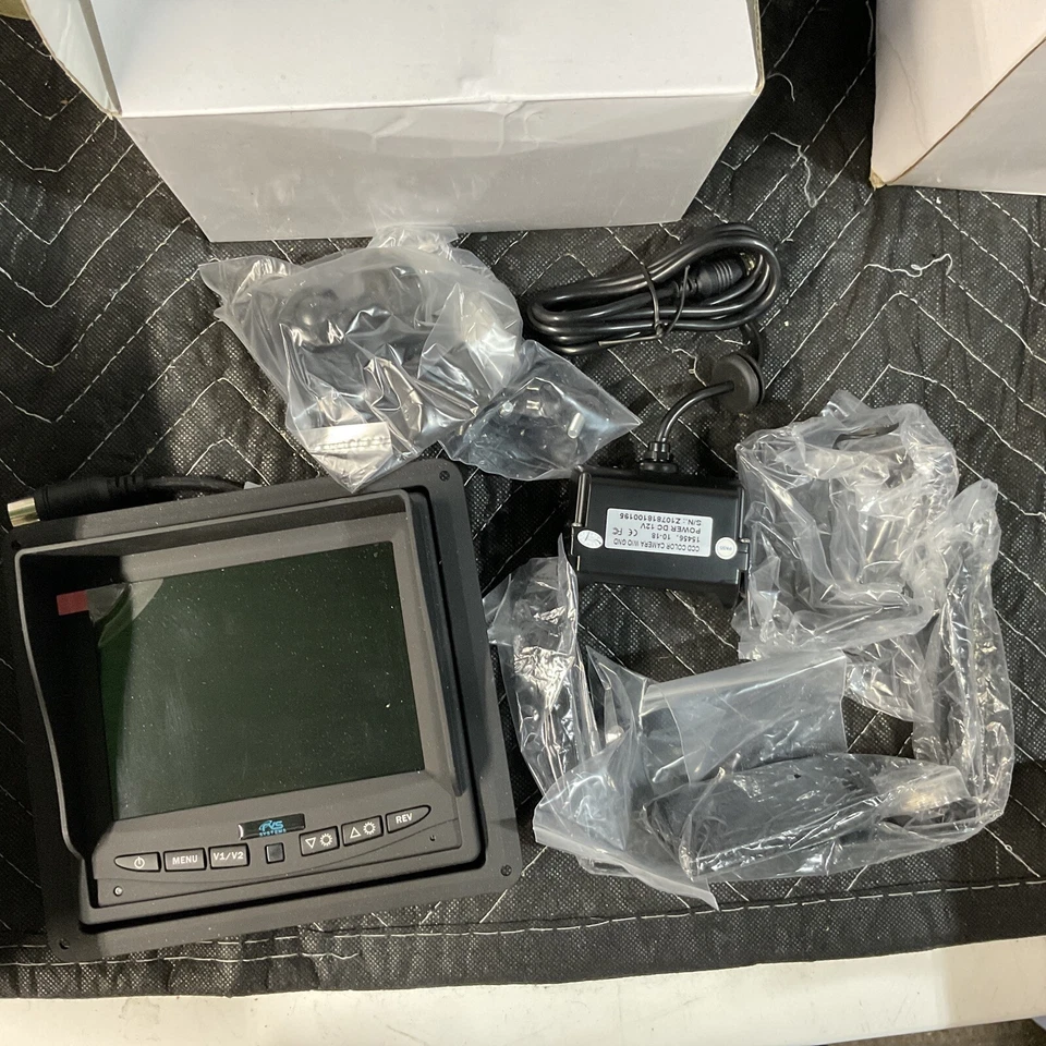 RVS Systems 5.6" TFT LCD Color Screen Monitor & Back Up Camera RVS-7706033 - Image 4 of 4