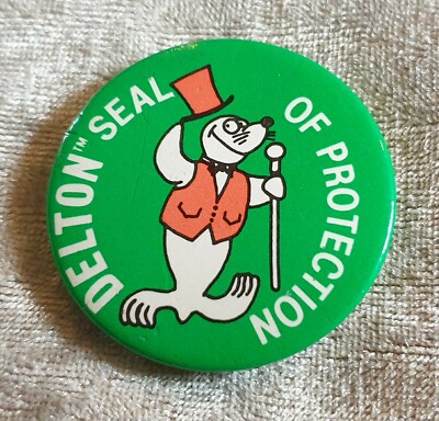 DELTON SCHUTZSIEGEL PIN ANSTECKER BUTTON RETRO VINTAGE SAMMLERSTÜCK WERBUNG