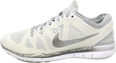 Nike Womens Free TR Fit 704674-100 Gray Running Shoes