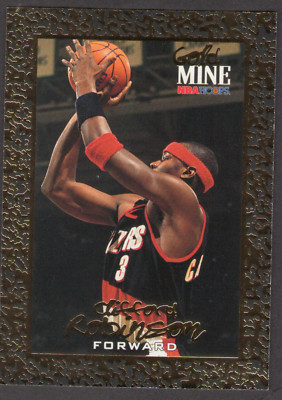 1995 Skybox Gold Mine #445. Clifford Robinson