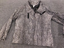 Chicos Jacket Size 2 Gray womens animal print loose snakeskin zip classic