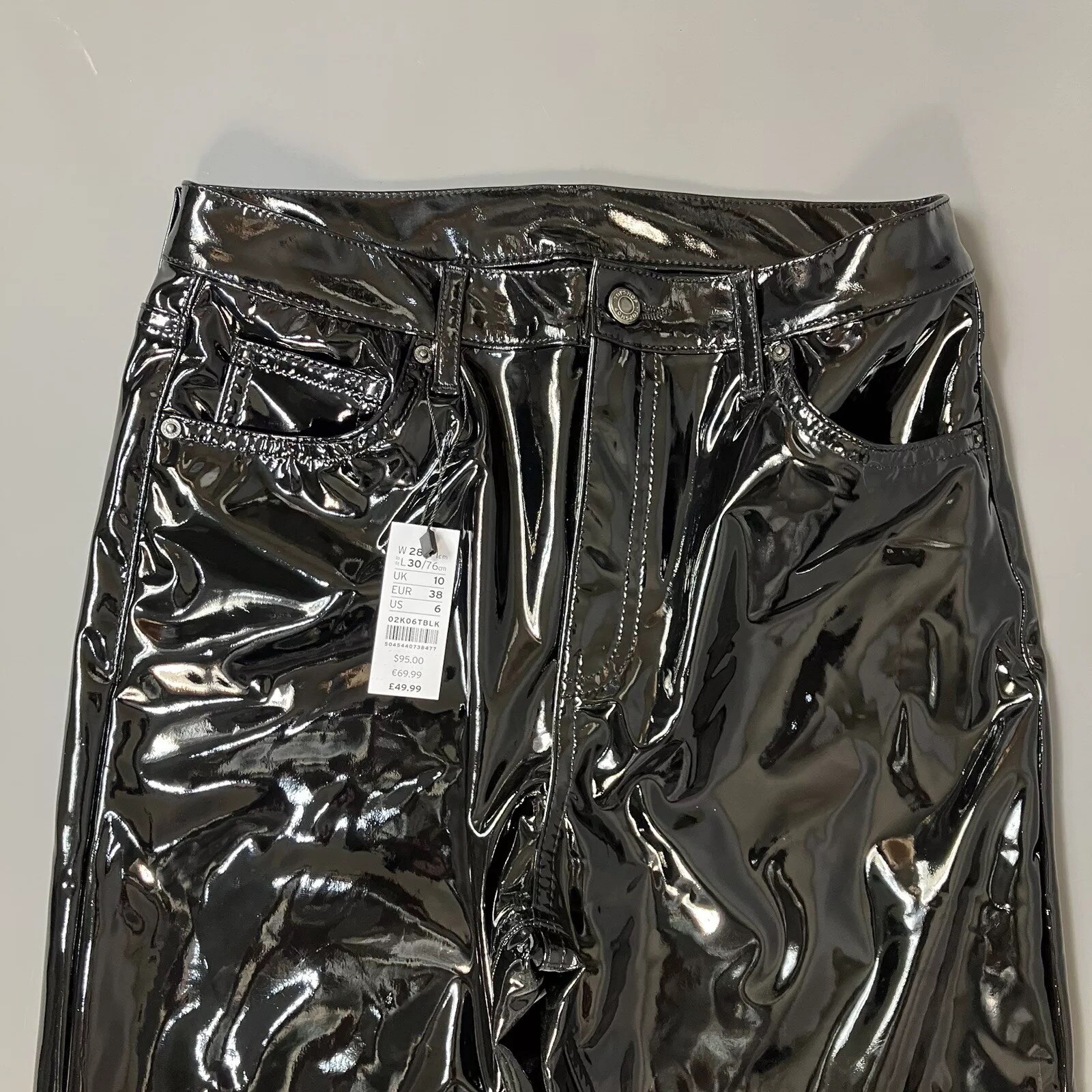 Topshop Black Wet Look Vinyl Editor Crop Jeans Trousers 10 W28 BNWT RRP £49.99 image 2
