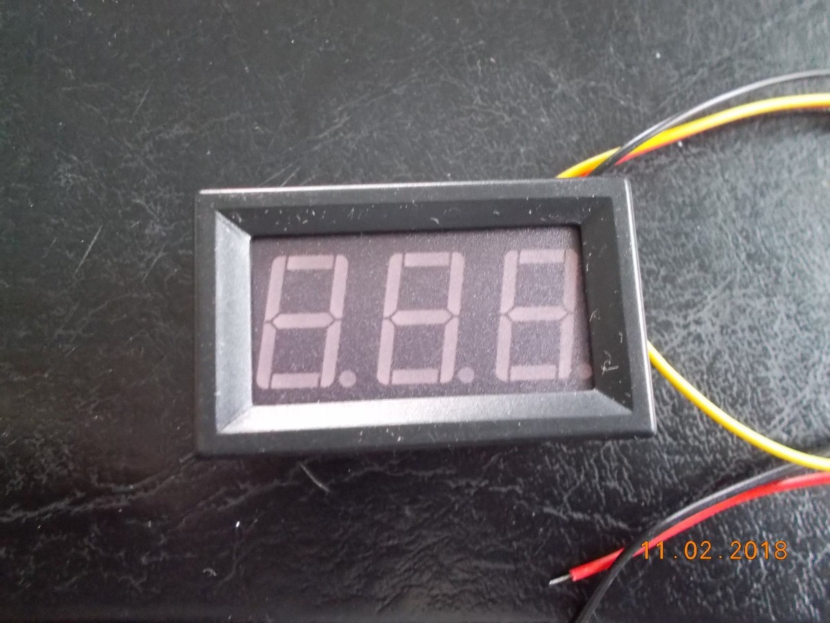 New 12 Volt 7 Segment x3 (888) Display with Circuit Board