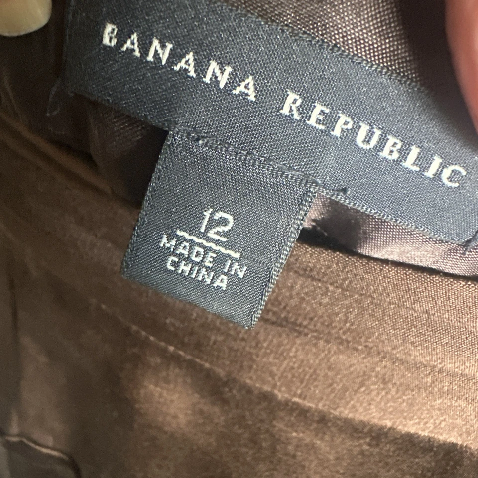 Falda Banana Republic 100% SEDA Marrón Cremallera Lateral Talla 12 Usada en Excelente Condición-Como Nueva Foto 2 de 4