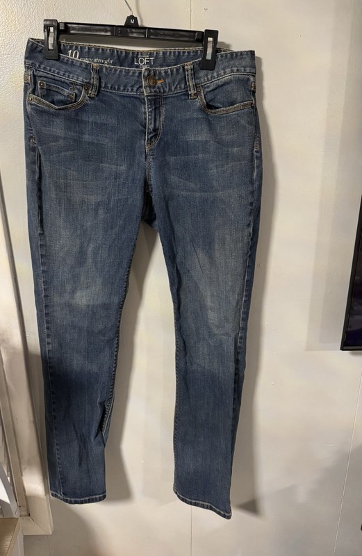 Ann Taylor LOFT Jeans Women’s Size 10 Blue Denim Curvy Straight