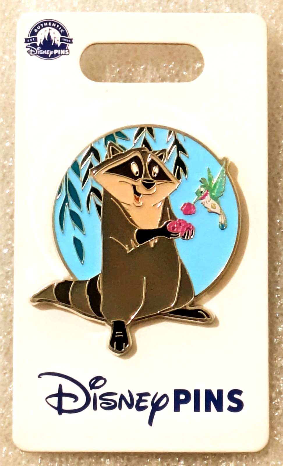 DISNEY PARKS POCAHONTAS MEEKO & FLIT PIN, 2024 NEW ON CARD