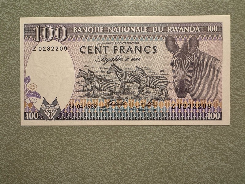 Rwanda 100 Francs P 19 1989 UNC Zebra