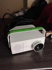 TV Projector Model 1647916 Home Theater Projector AV Connection Tested Used Good