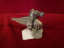 Elcar Horse Hood Ornament Mascot