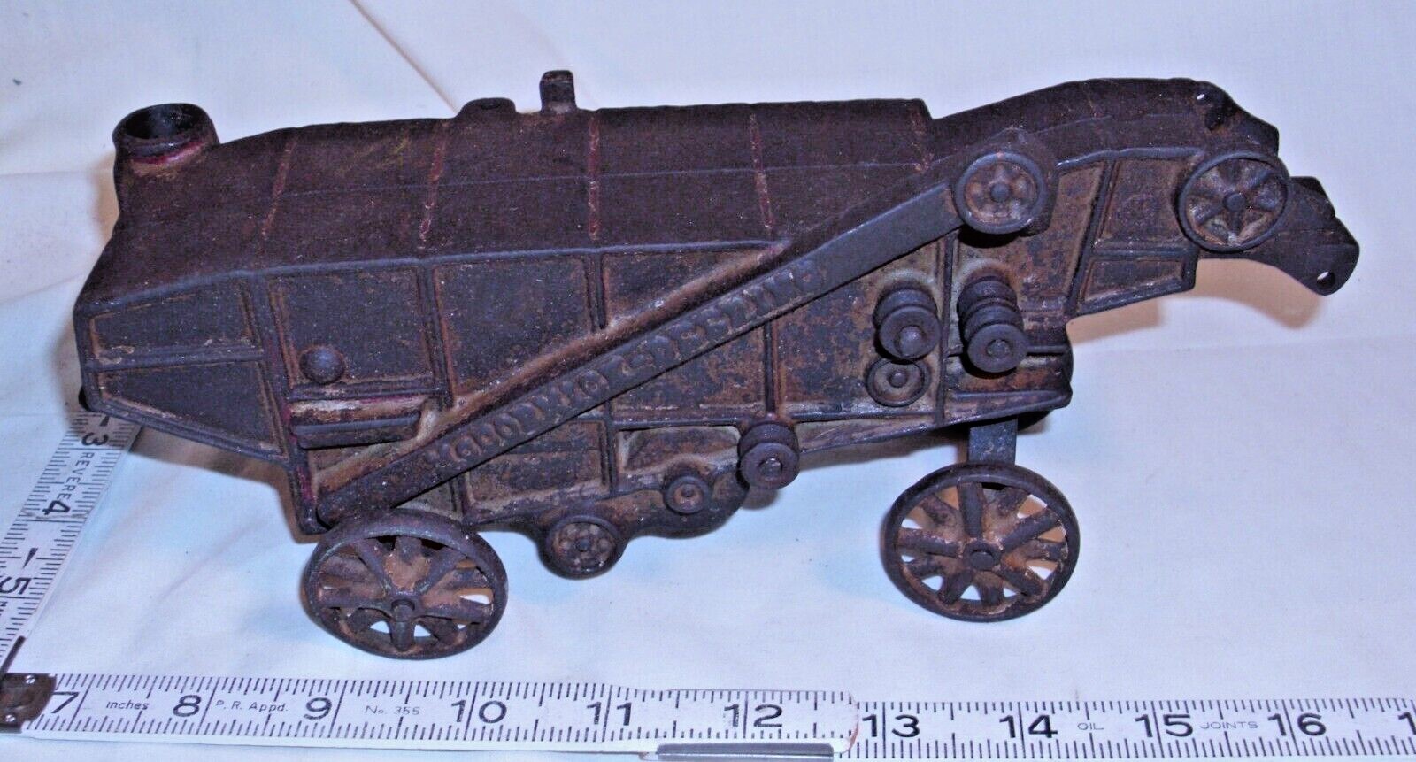 ARCADE MCCORMICKDEERING THRESHER MACHINE FARM 1930s CAST IRON TOY eBay