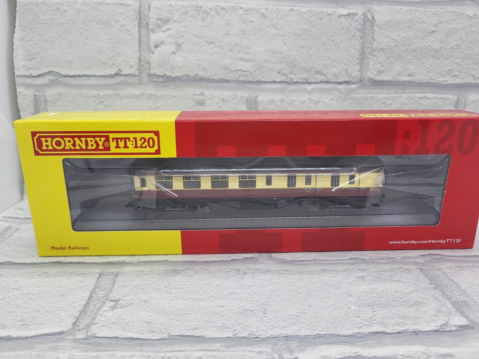 Hornby TT:120 BR 57' Brake Third M5598M - Era 4 TT4038A