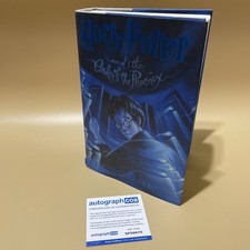 Daniel Radcliffe Signed Harry Potter And The Order Of The Phoenix Book Z