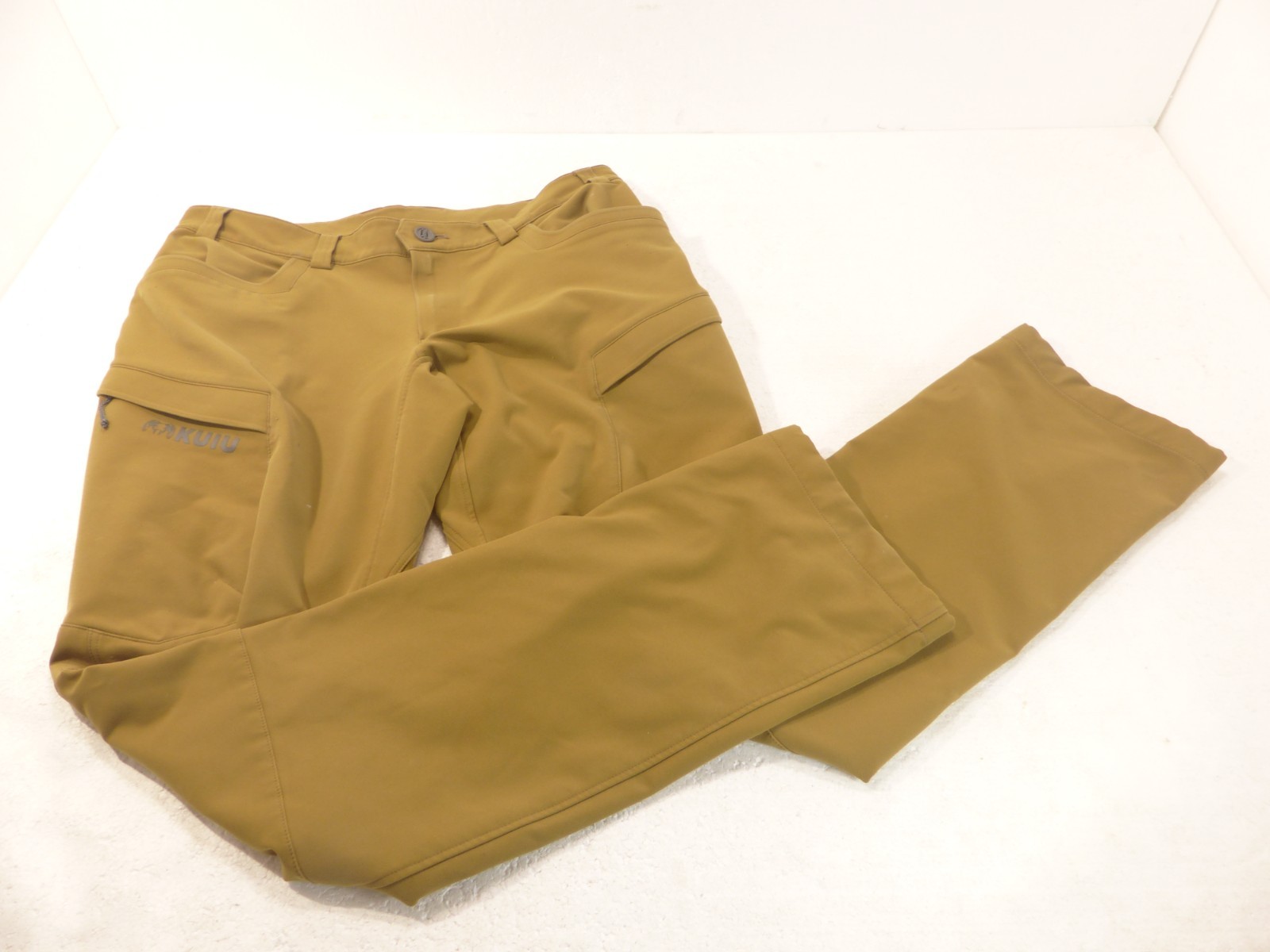 Men's KUIU Attack Softshell Lightweight Hiking Hu… - image 1