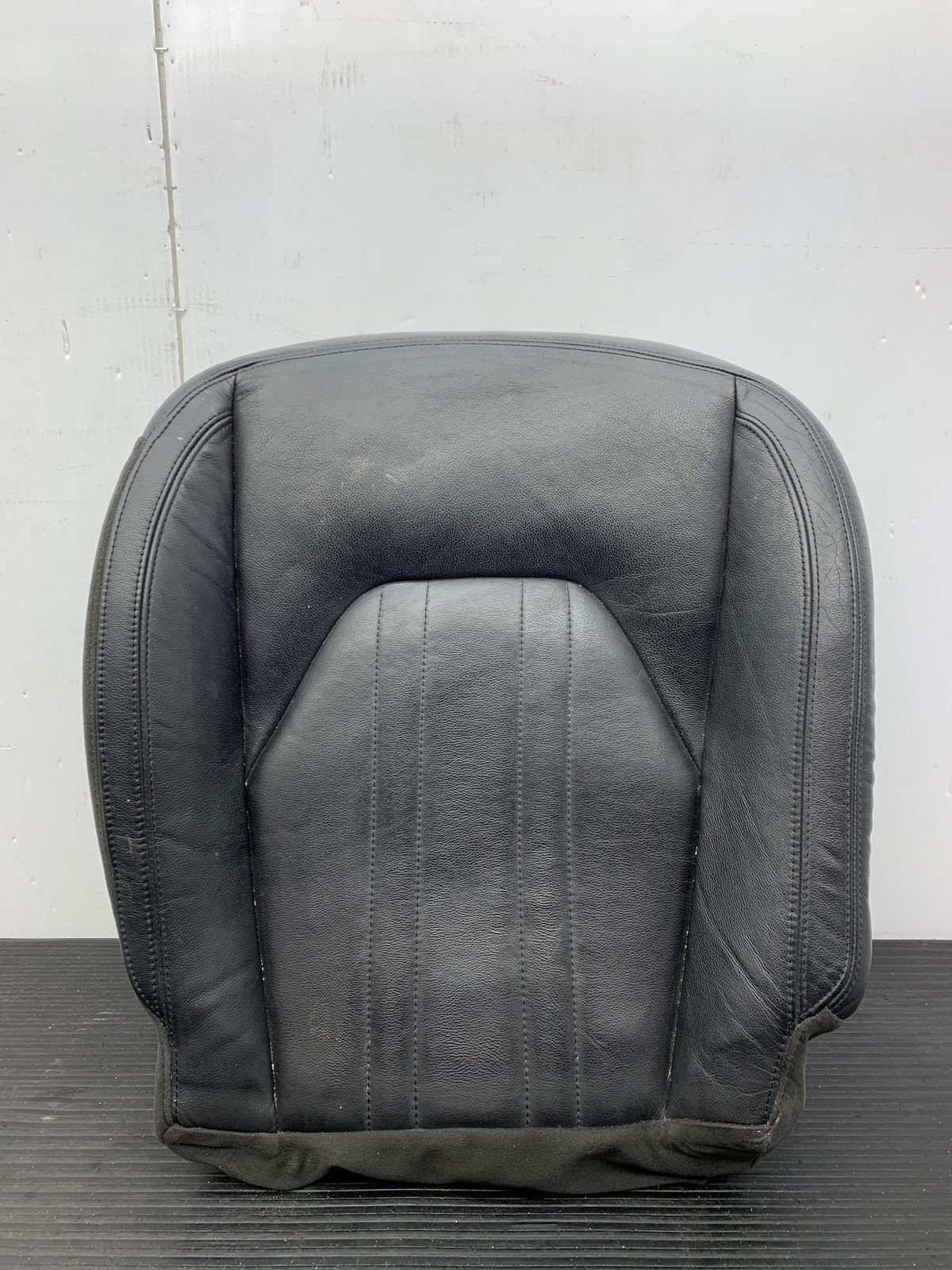 2014 - 2017 MASERATI GHIBLI OEM RH RIGHT FRONT LOWER SEAT CUSHION