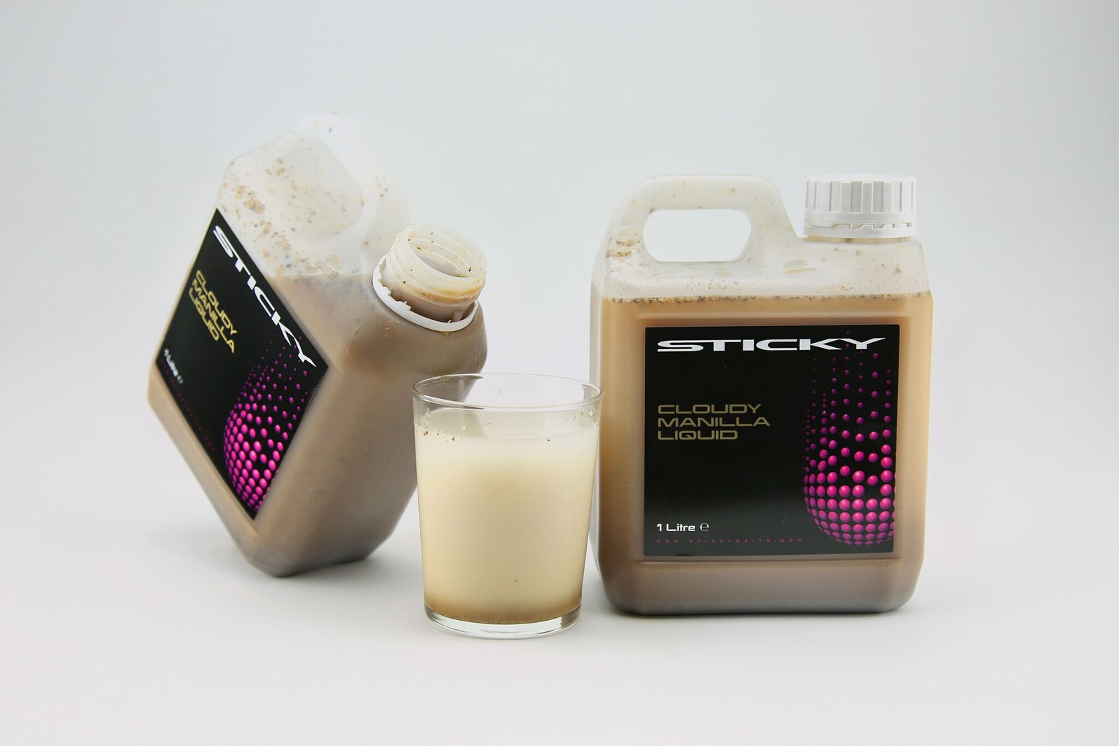 Sticky Baits Cloudy Manilla Liquid Attractant - 1ltr Bottle -Carp Fishing Liquid