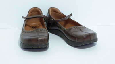 earth shoes reverse heel