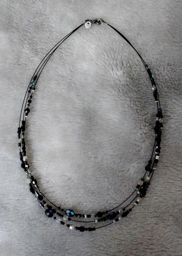 Collar de cuentas de vidrio de tres hebras para damas azul negro crema - Imagen 12 de 12